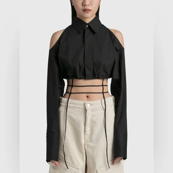 Nensi Dojaka Cold Shoulder Cut Out Cropped Poplin Shirt Size Medium - Picture 7 of 7